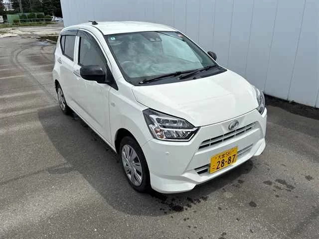 Daihatsu Mira e:S LA350S 2018